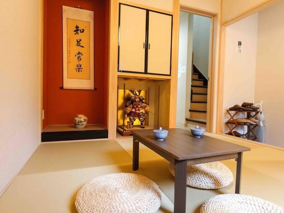 Willa 吉福屋/机场直达/3分步行地铁jr/14分usj/心斋桥/難波 Osaka Zewnętrze zdjęcie